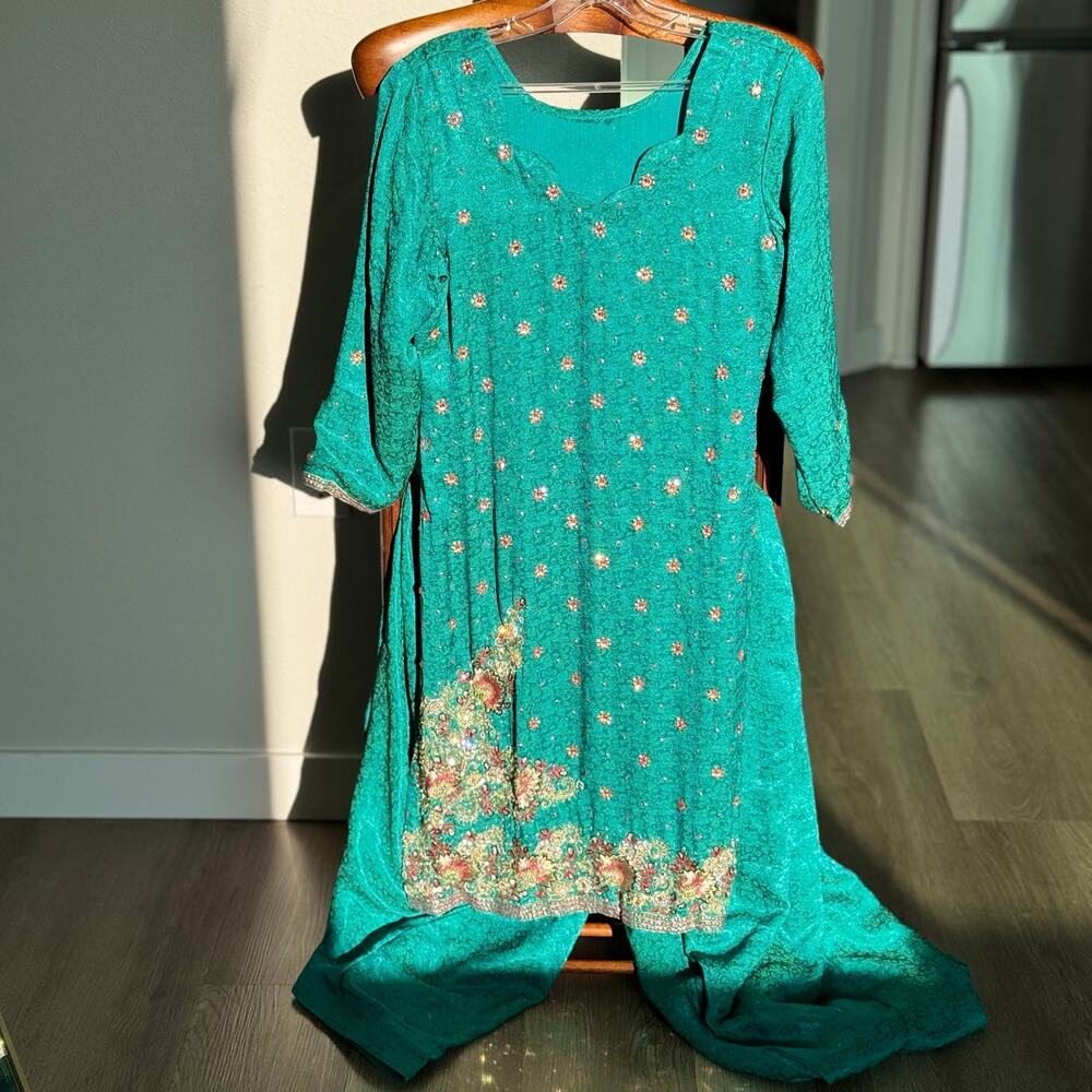 Hand Embellished Pakistani Patiala Salwar Kameez Suit Teal Wedding Eid Formal M